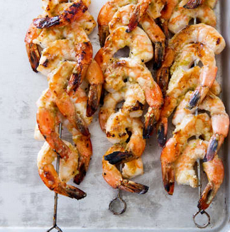 Grilled shrimp with spicy lemon-garlic sauce