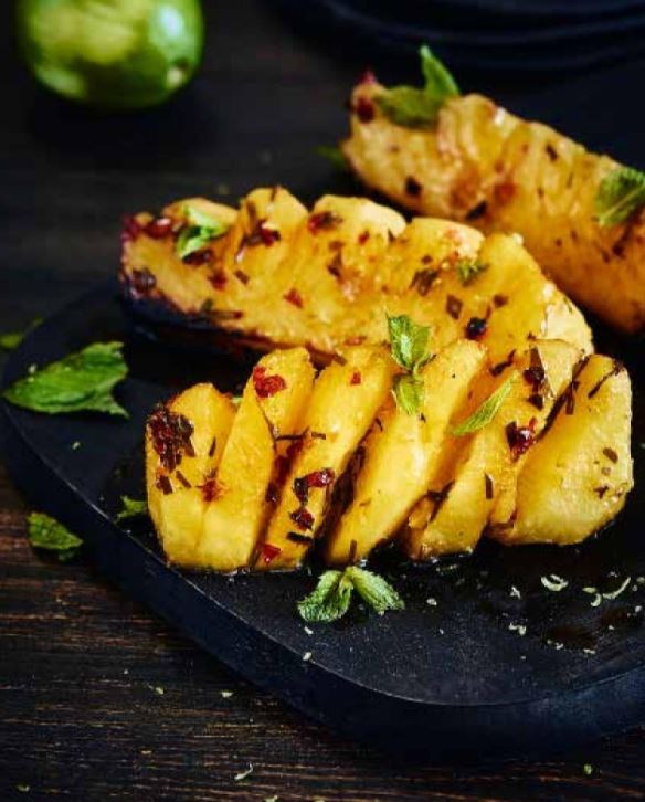Grilled spicy pineapple