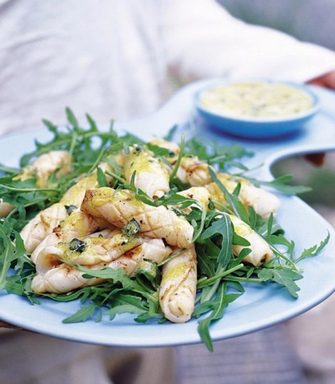 Grilled squid with lemon and thyme dressing