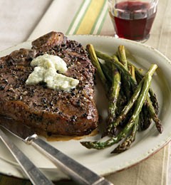 Grilled steak with cracked peppercorns