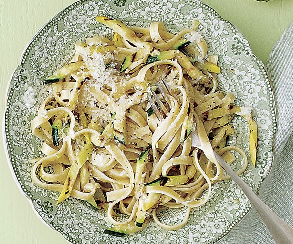 Grilled straw and hay fettuccine