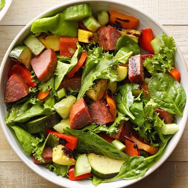 Grilled summer sausage salad