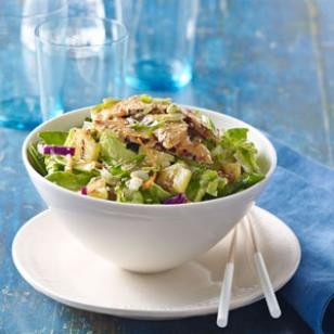 Grilled tempeh salad with sesame-ginger dressing