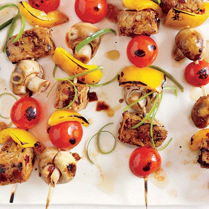 Grilled tempeh skewers