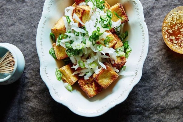 Grilled tofu with Vietnamese-style dipping sauce