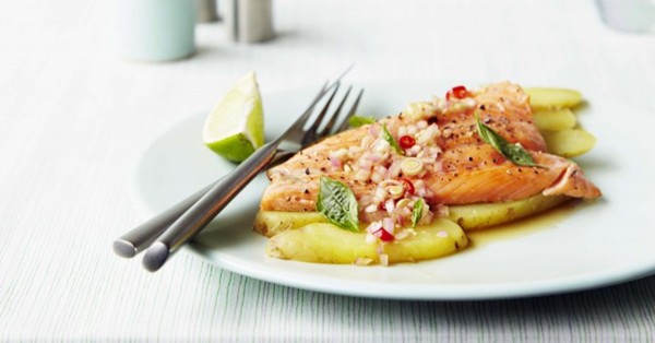 Grilled trout with Asian dressing