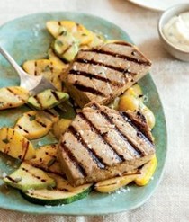 Grilled tuna and vegetables with fresh herb mayonnaise