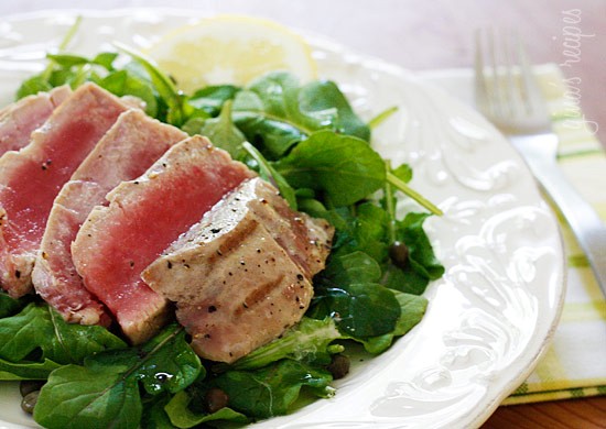 Grilled tuna over arugula with lemon vinaigrette