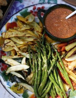 Grilled veggies with pipián dip