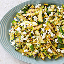 Grilled zucchini and corn salad
