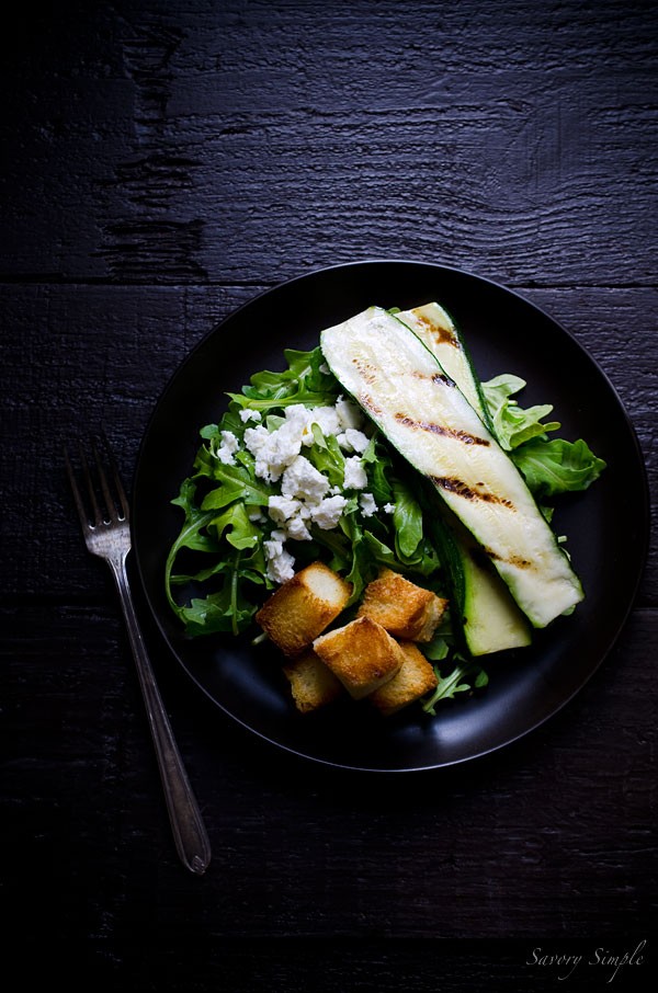 Grilled zucchini salad with feta and sweet croutons