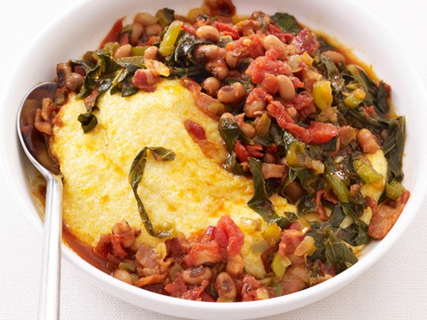 Grits with bacon and beans