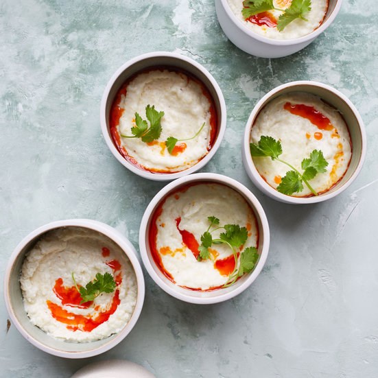 Grits with yogurt and vegan chorizo oil