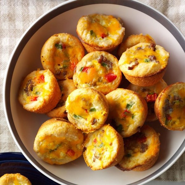 Ground beef snack quiches 