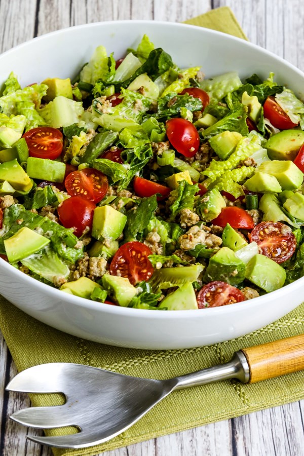 Ground turkey taco salad with salsa verde