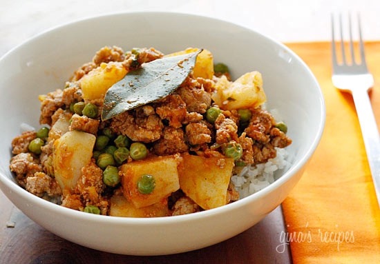 Ground turkey with potatoes and spring peas