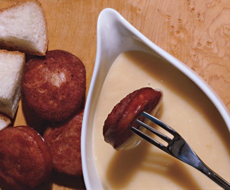 Gruyère and cider fondue
