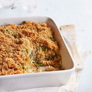 Gruyère, asparagus & pea baked pasta