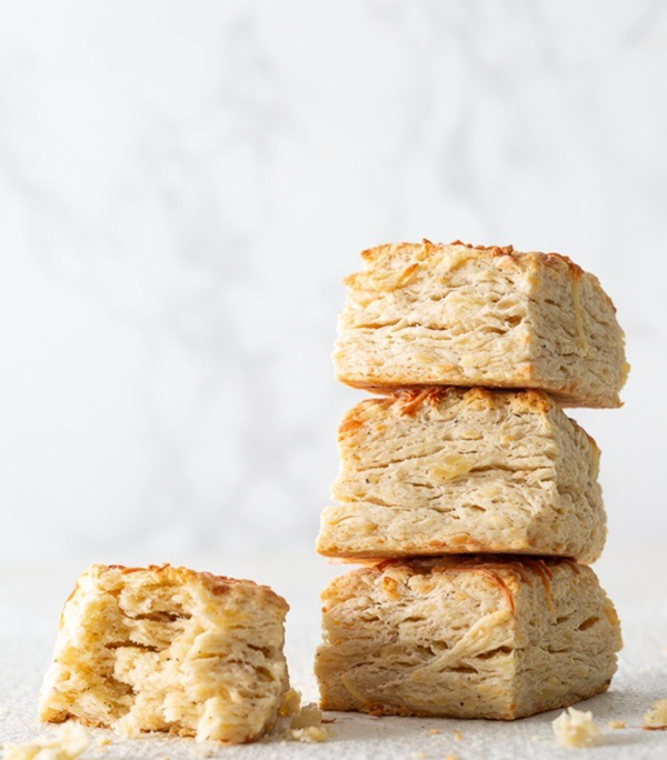 Gruyère, onion & pepper biscuits