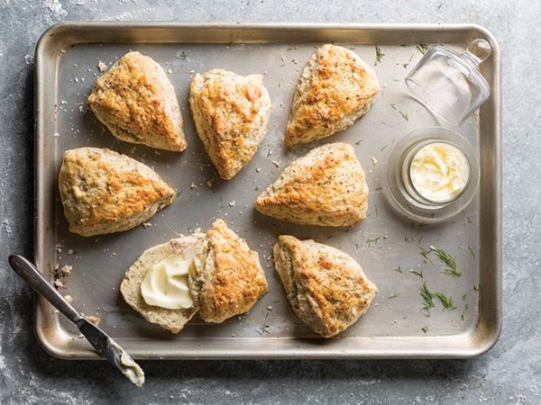 Gruyère prosciutto scones
