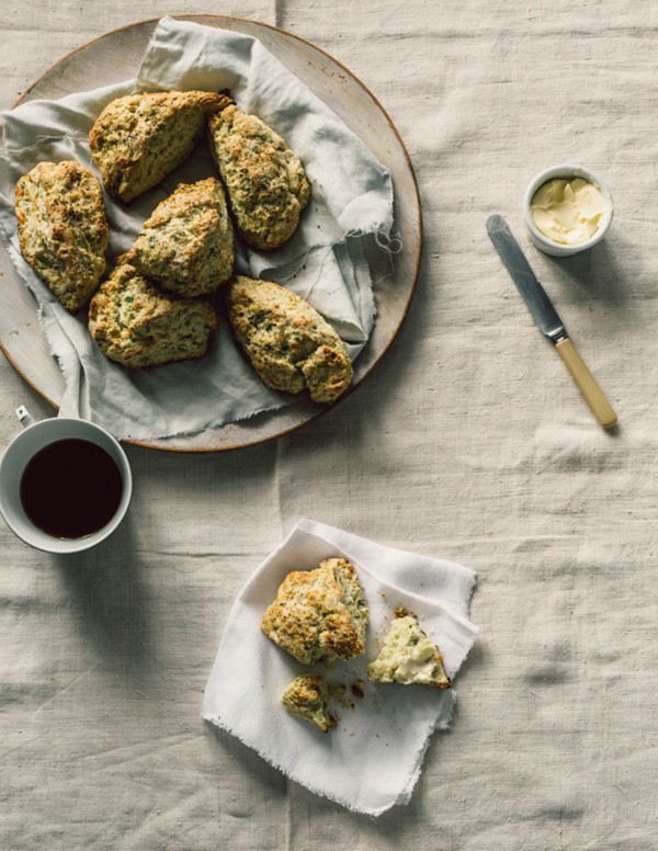Gruyére-scallion scones