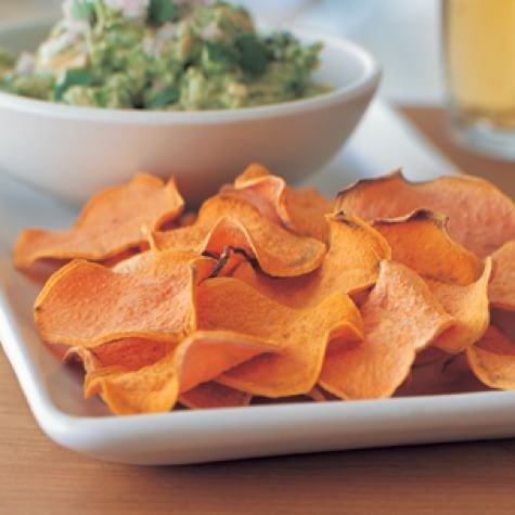 Guacamole & sweet potato chips