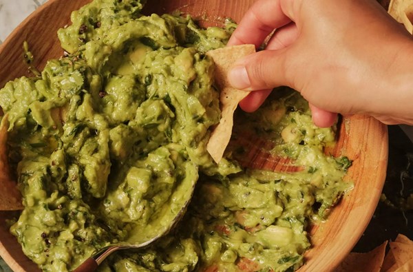 Guacamole & tortilla chips