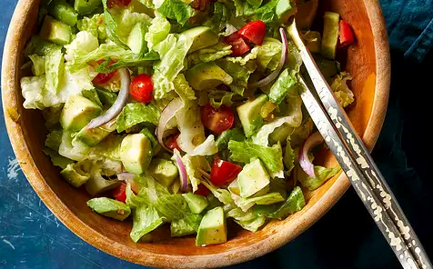 Guacamole chopped salad
