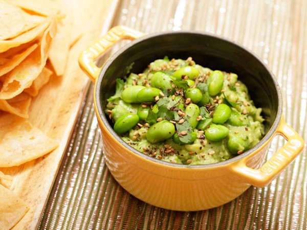 Guacamole with edamame and sesame