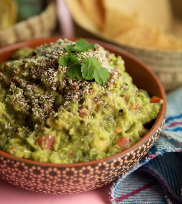 Guacamole with seeds (Guacamole con semillas)