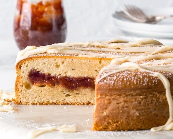 Guava jam cake