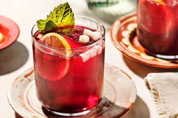 Guava ponche with sweet vermouth