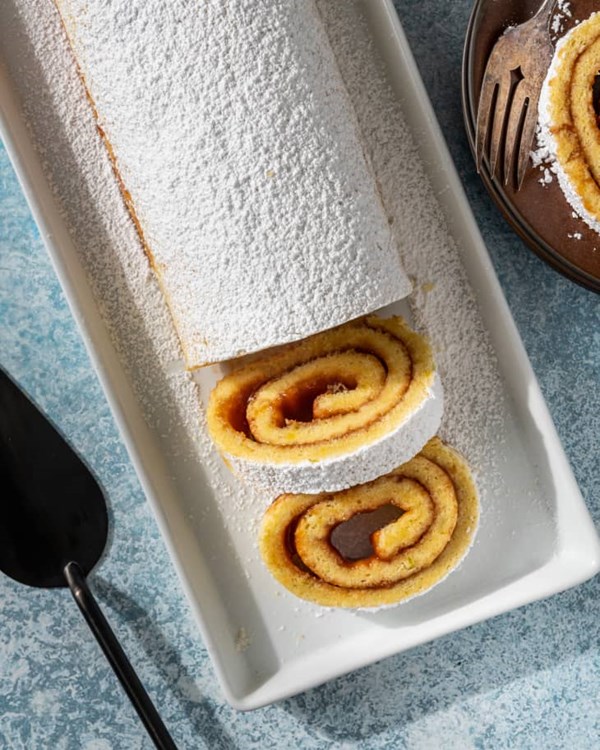 Guava Swiss roll