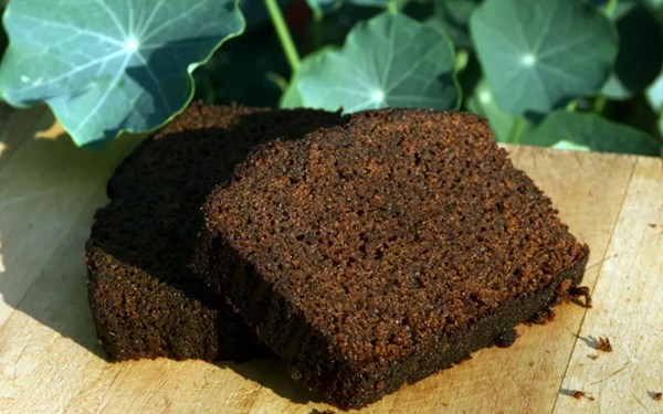Guinness stout ginger cake