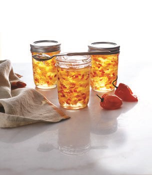 Habanero-apricot jelly