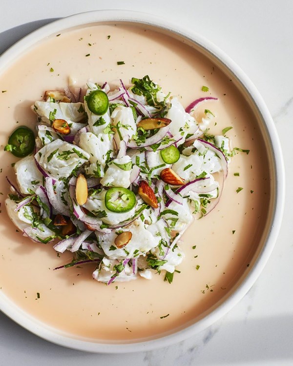 Hake and rhubarb ceviche with salted almonds 