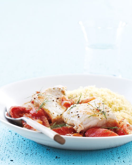 Halibut with tomatoes and fennel
