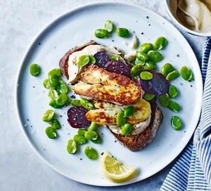 Halloumi & beetroot open sandwich