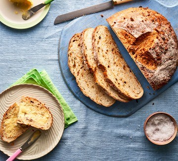 Halloumi & chipotle loaf