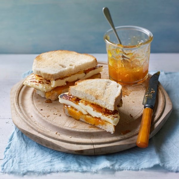 Halloumi and apricot jam sandwich