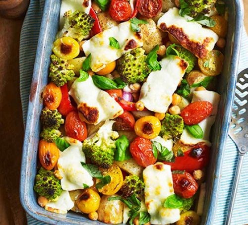 Halloumi traybake