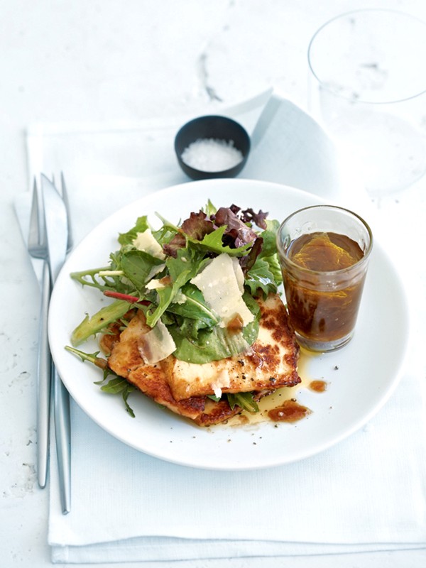 Haloumi salad with caramelised onion dressing