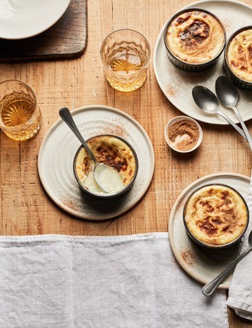 Halva-topped rice pudding