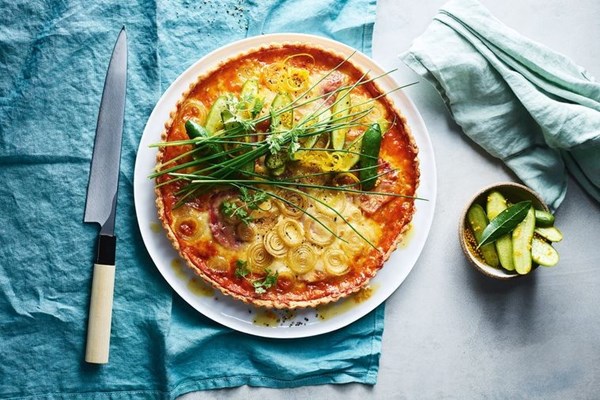 Ham and cheddar tart with Jatz pastry