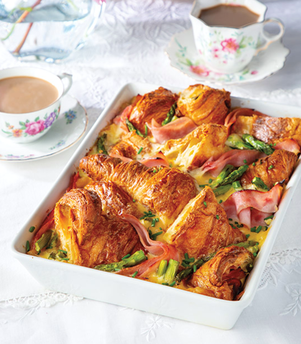 Ham and cheese croissant strata