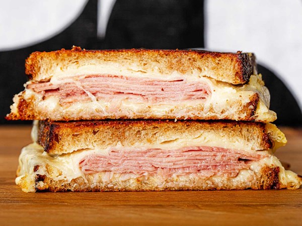Ham and cheese sandwich