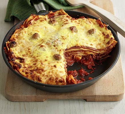Ham and olive lasagne