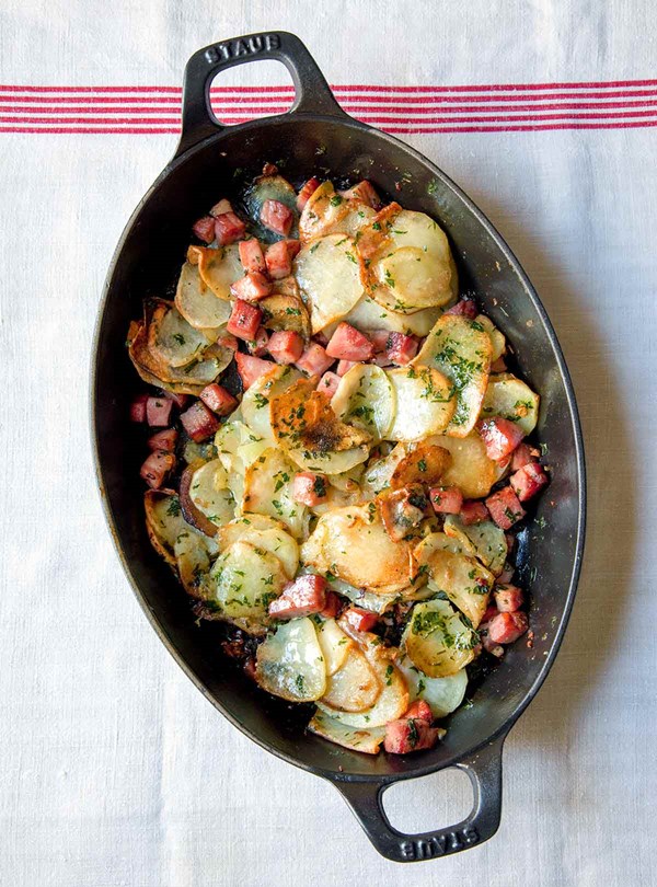Ham and potatoes sarladaise