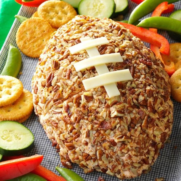 Ham-cheddar cheese ball