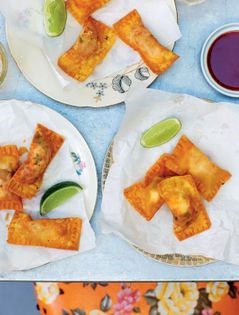 Ham, cheese & tomato pastéis